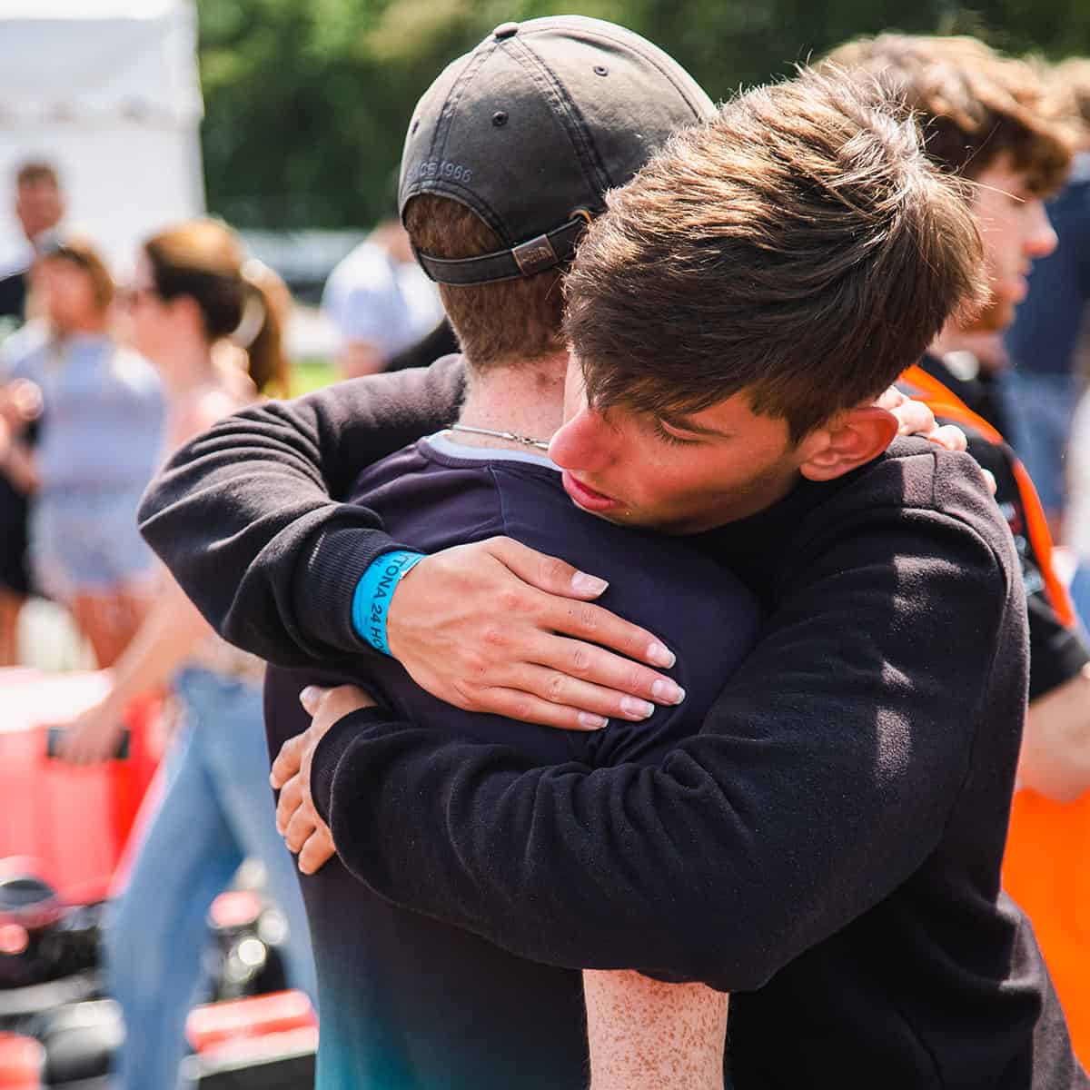 hug