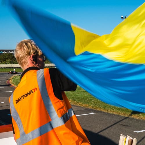 photo 1 2