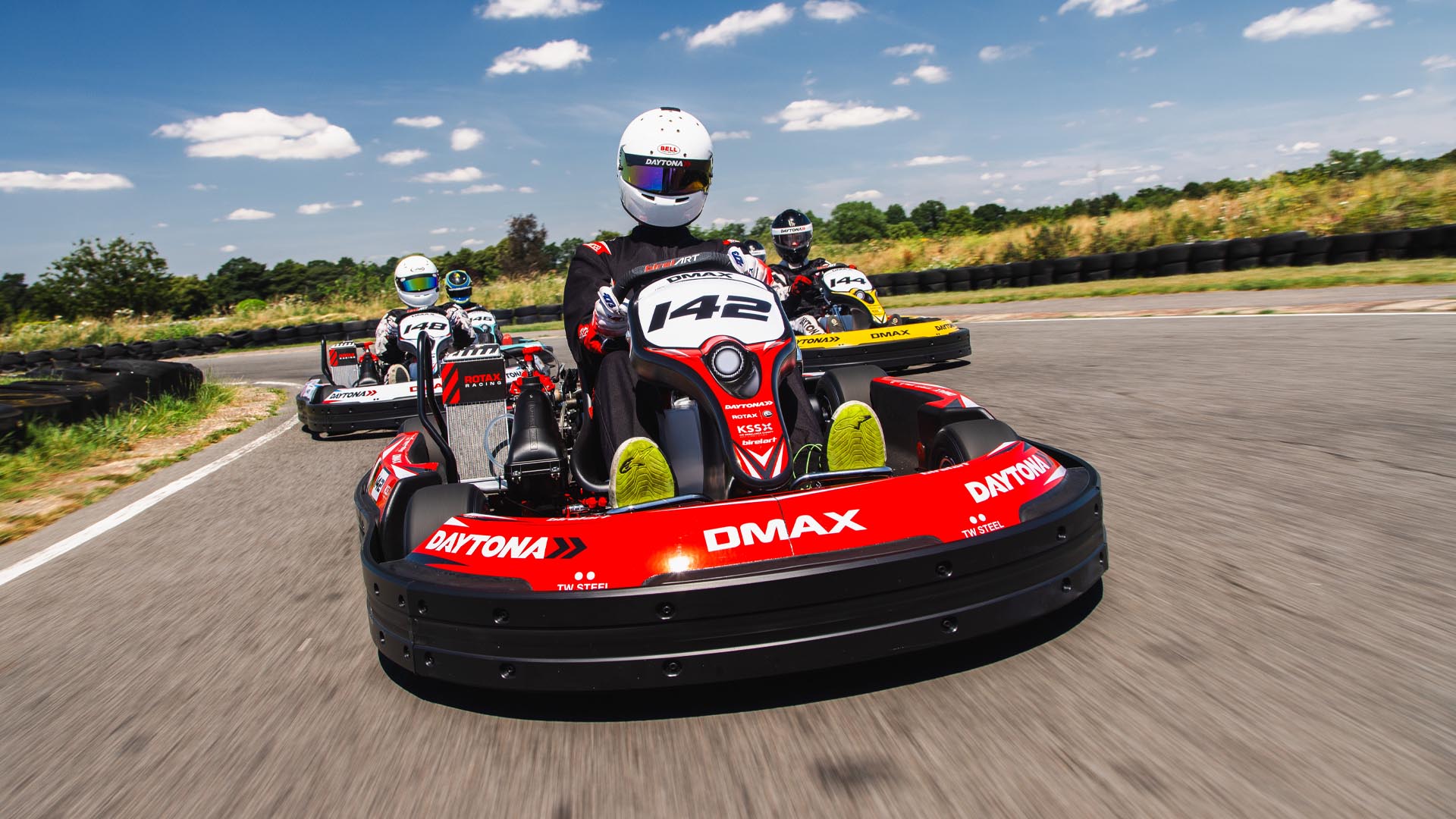 DMAX Gallery 1