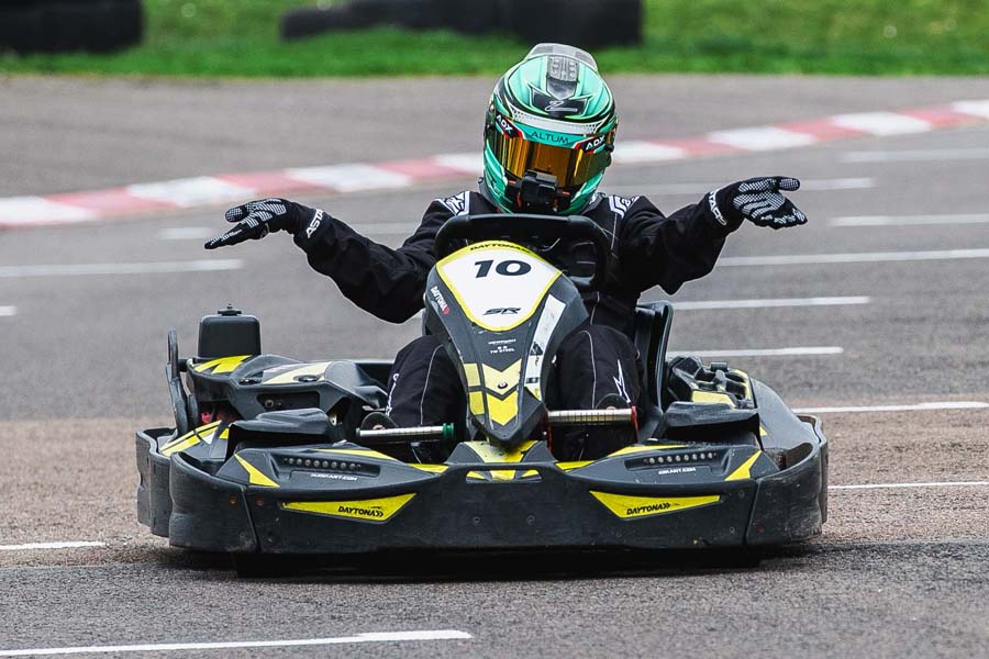 Race Report Card Feature4 1