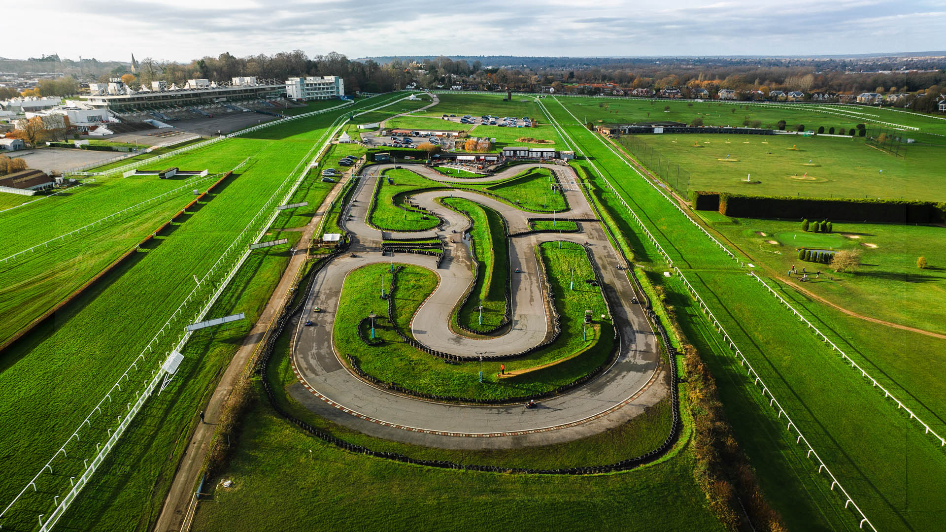 Sandown Park Track Photo 1