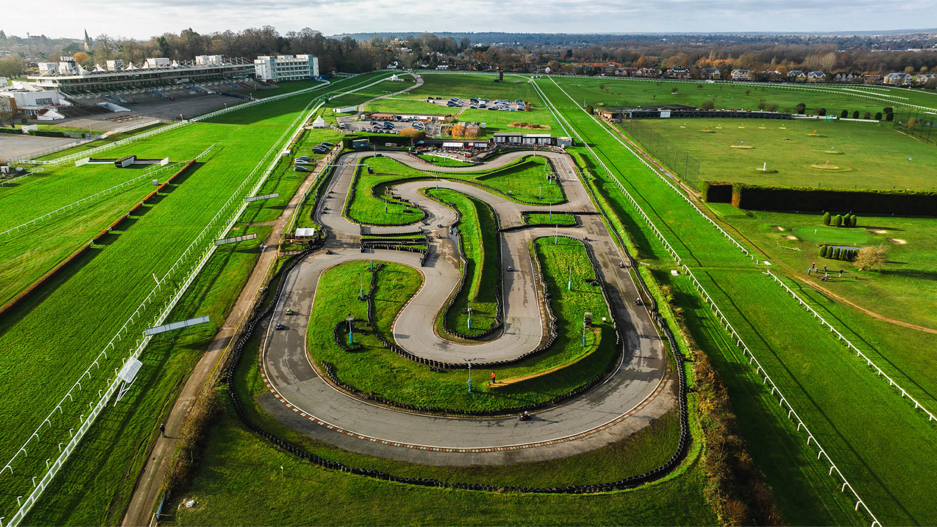 Sandown Park Track Photo 2